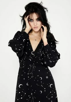 LVT1 Silver Celestial Print Gathered Maxi Dress -Womens Clothing Sales 4 72546ed0 4162 4207 8601 c6367d8dc5b0 800x