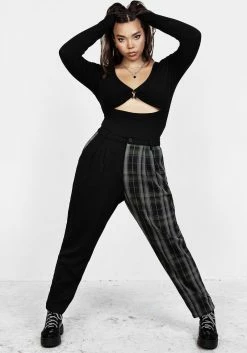 LVT1 Checkmate High Waist Tapered Trousers 20 LVT1 Checkmate High Waist Tapered Trousers -Womens Clothing Sales AW21LV220 Checkmate Tapered Highwaisted Trousers 005 800x