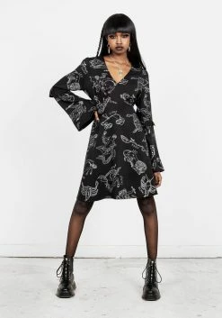 LVT1 Zodiac Flare Sleeve Mini Dress 12 LVT1 Zodiac Flare Sleeve Mini Dress -Womens Clothing Sales AW21LV459 Zodiac Flare Sleeve Mini Dress 09 800x