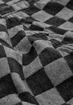 JB1 KERB DENIM SHORT DUNGAREES 22 JB1 KERB DENIM SHORT DUNGAREES -Womens Clothing Sales AW22JB301 KERB DENIM SHORT DUNGAREES5 800x