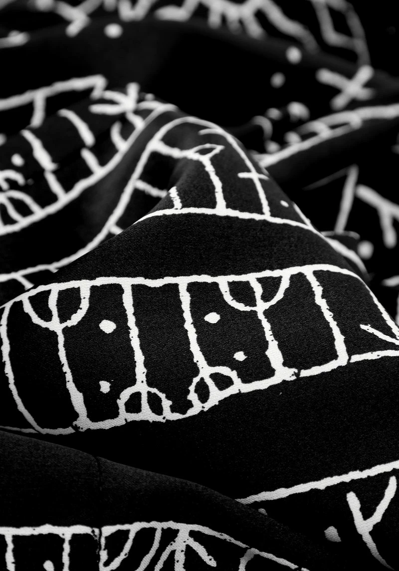 LVT1 Runes Balloon Sleeve Maxi Dress 10 LVT1 Runes Balloon Sleeve Maxi Dress - Image 10