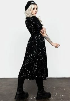 LVT1 Silver Celestial Print Sweetheart Midi Dress -Womens Clothing Sales AW22LV233 Celestial Sweetheart Midi Dress 010 800x