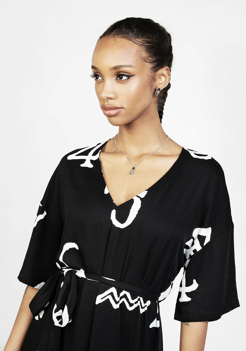 MET1 Alchemy Kaftan Maxi Dress 4 MET1 Alchemy Kaftan Maxi Dress - Image 4