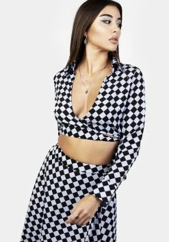 MET1 Discordia Collared Wrap Top