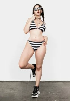 DIF1 PARALLEL LINES TRIANGLE SWIM BRIEFS -Womens Clothing Sales SS21DB327 PARALLEL LINES TRIANGLE SWIM BRIEFS 03 800x