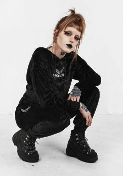 AMP1 Noughty Crop Velour Hoody -Womens Clothing Sales SS22AB133 Noughty Crop Velour Hoody 005 800x