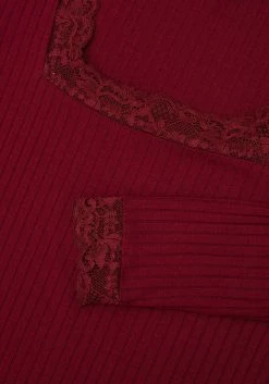 DDS1 PERDITA LONG SLEEVE LACE TRIM TOP 12 DDS1 PERDITA LONG SLEEVE LACE TRIM TOP -Womens Clothing Sales SS22DD229 Drusilla Top Mannequin 002 800x