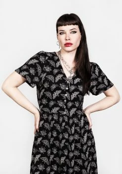LVT1 MORTMOTH SHORT SLEEVE MIDI DRESS -Womens Clothing Sales SS22LV179 Mortmoth Short Sleeve Midi Dress 003 800x