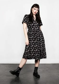 LVT1 MORTMOTH SHORT SLEEVE MIDI DRESS -Womens Clothing Sales SS22LV179 Mortmoth Short Sleeve Midi Dress 005 800x