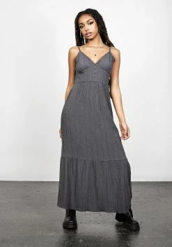 LVT1 GUINEVERE TIERED GOWN -Womens Clothing Sales SS22LV189 Guinevere Tiered Gown 001 800x
