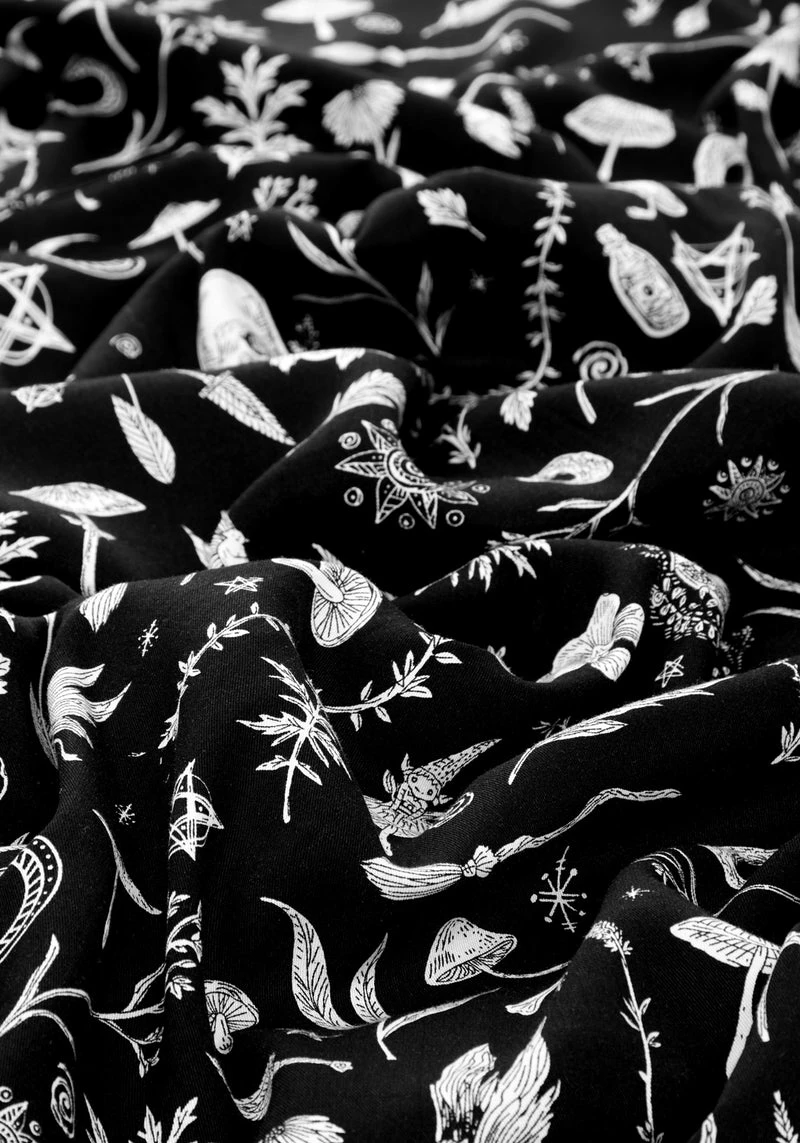 MET1 HEDGEWITCH V-NECK MIDI DRESS 7 MET1 HEDGEWITCH V-NECK MIDI DRESS - Image 7