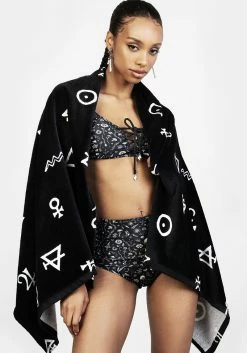 Womens Clothing Sales -Womens Clothing Sales SS22MF418 Alchemy Beach Towel 003 800x